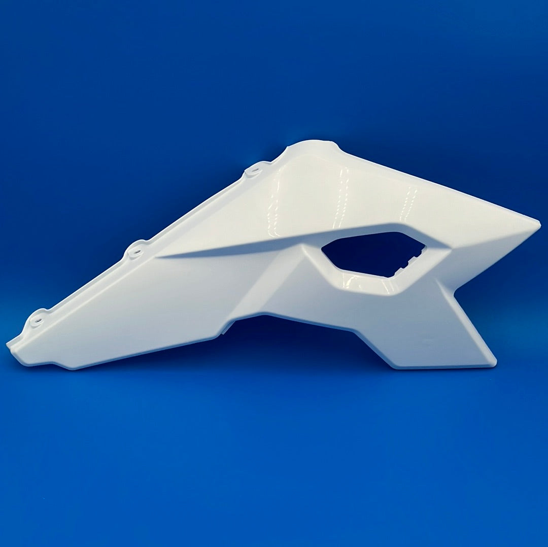 RTX-1 Right Side Plastic part# 133white