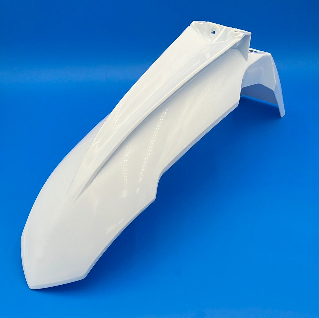 RTX-1 Front Fender part# 156white
