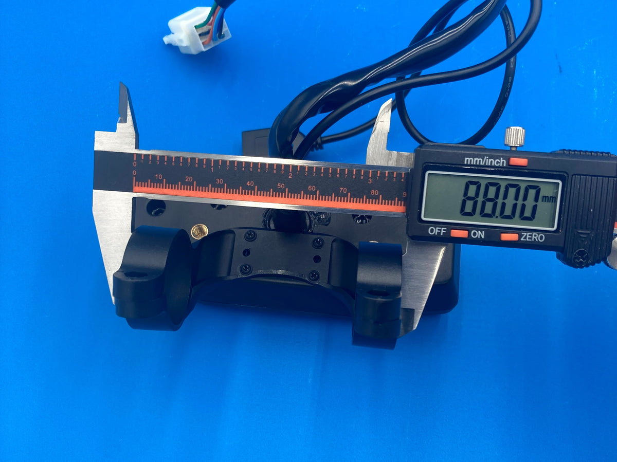 Display (Rectangle 3.13”  Chaojie) with handlebar mounts