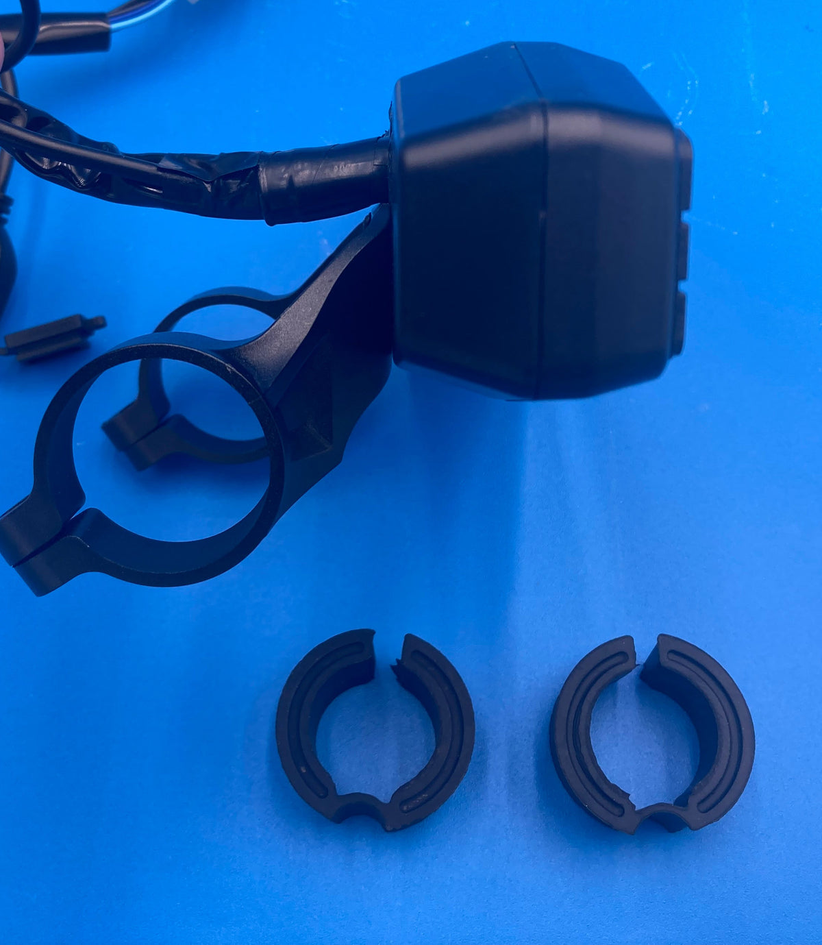 Display (Rectangle 3.13”  Chaojie) with handlebar mounts