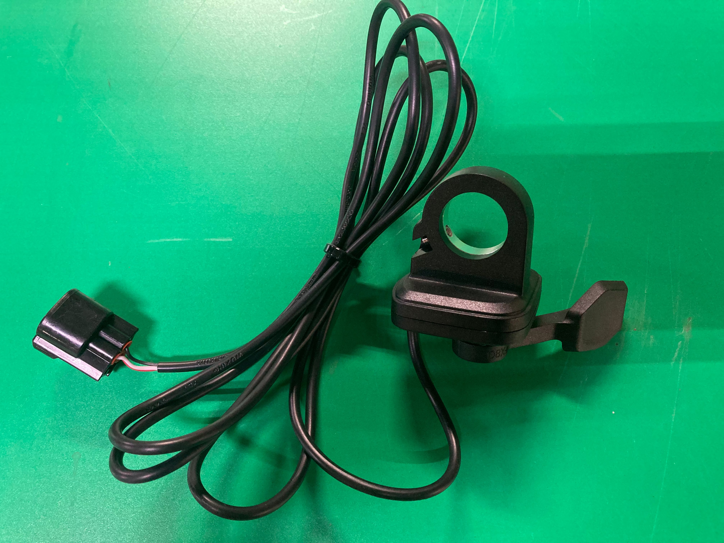 Thumb Throttle