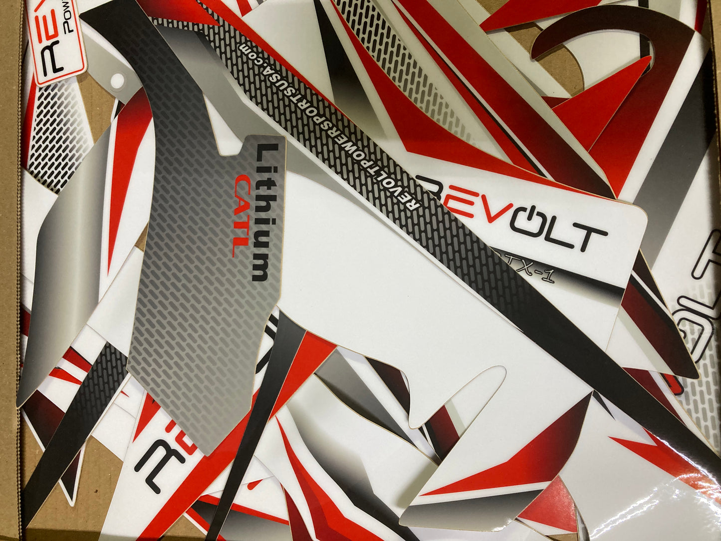 RTX-1 Red Decal Set  (for white plastic)